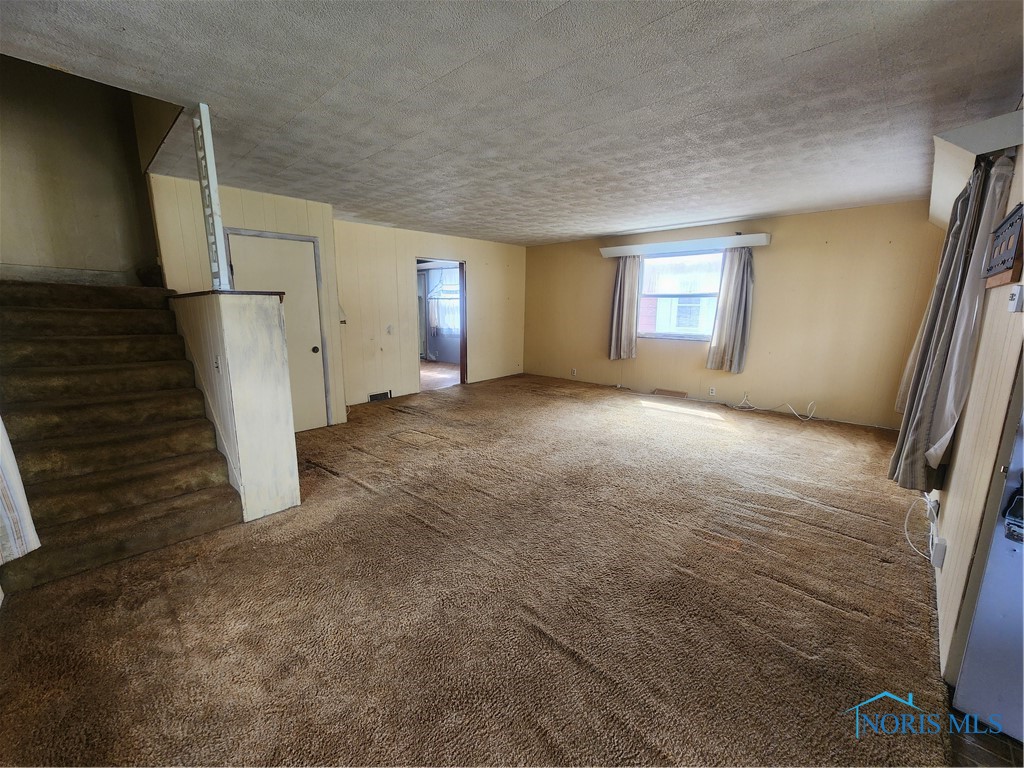 825 Park Street, Findlay, Ohio image 2