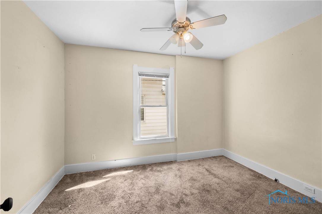 532 Dover Place, Toledo, Ohio image 9