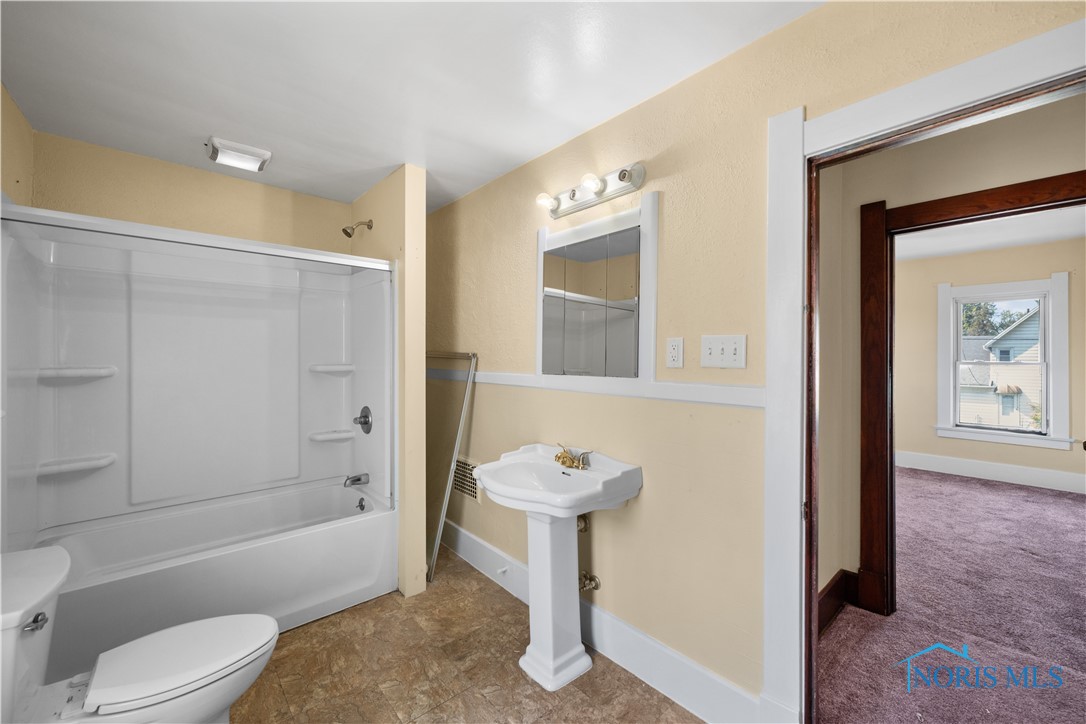 532 Dover Place, Toledo, Ohio image 15