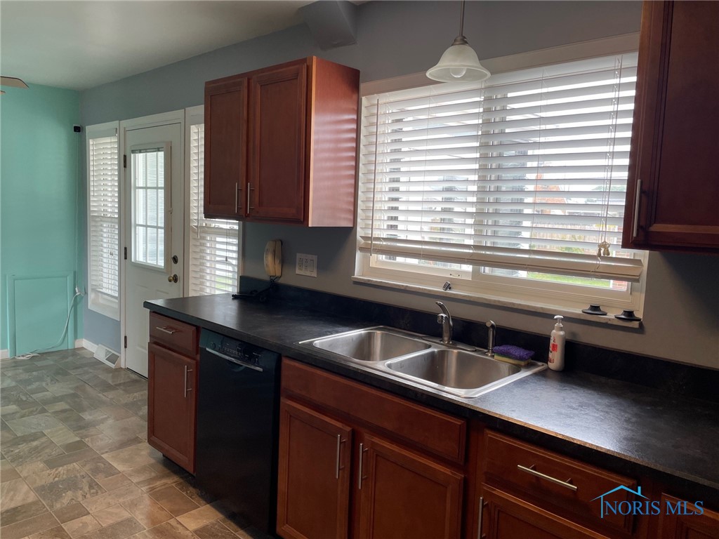 4550 285th Street, Toledo, Ohio image 14