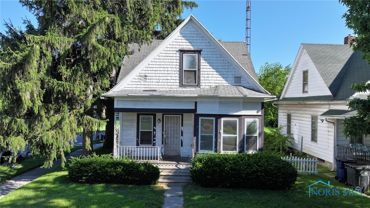 View Toledo, OH 43608 house