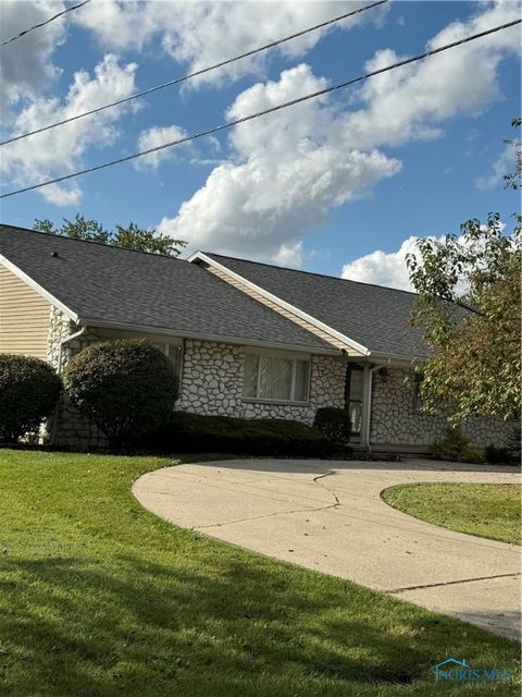 Tiny photo for 230 Adams Street, Defiance, OH 43512 (MLS # 6136317)