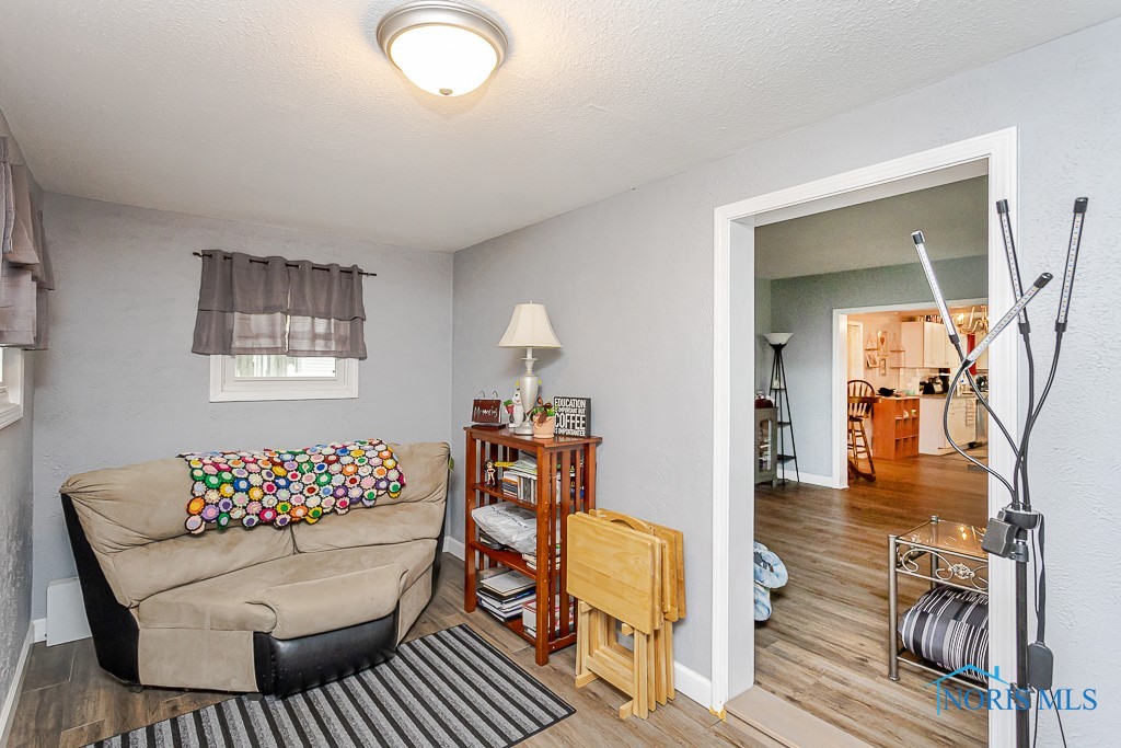 179 N Fargo Street, Oregon, Ohio image 12