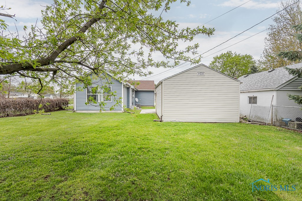 179 N Fargo Street, Oregon, Ohio image 6