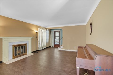 Tiny photo for 2940 Powhattan Parkway, Toledo, OH 43606 (MLS # 6135835)