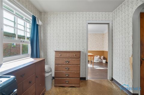 Tiny photo for 2940 Powhattan Parkway, Toledo, OH 43606 (MLS # 6135835)