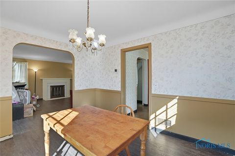 Tiny photo for 2940 Powhattan Parkway, Toledo, OH 43606 (MLS # 6135835)
