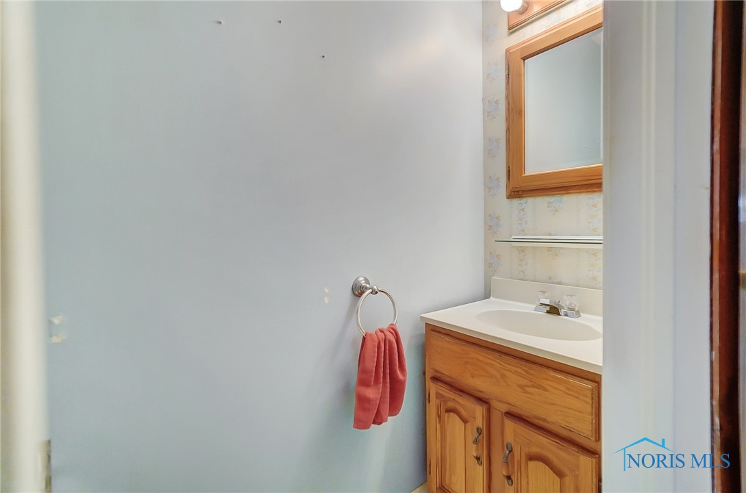 206 Walnut Street, Pandora, Ohio image 12