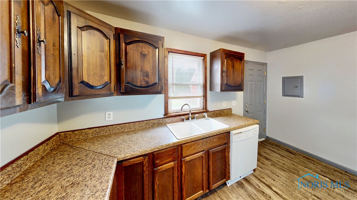 3334 138th Street, Toledo, Ohio image 7