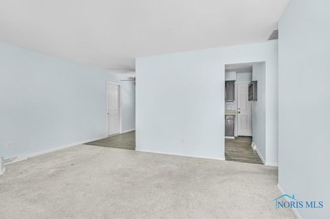 Tiny photo for 5022 Stengel Avenue, Toledo, OH 43614 (MLS # 6136725)