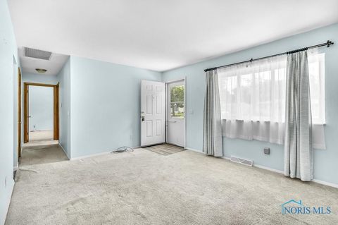 Tiny photo for 5022 Stengel Avenue, Toledo, OH 43614 (MLS # 6136725)
