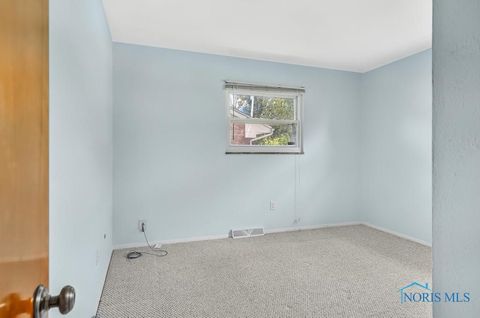 Tiny photo for 5022 Stengel Avenue, Toledo, OH 43614 (MLS # 6136725)