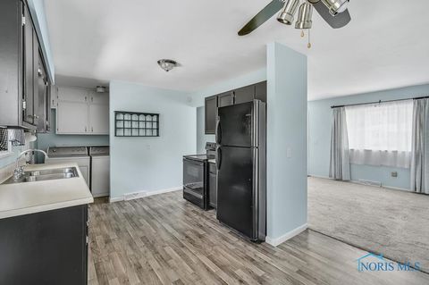 Tiny photo for 5022 Stengel Avenue, Toledo, OH 43614 (MLS # 6136725)