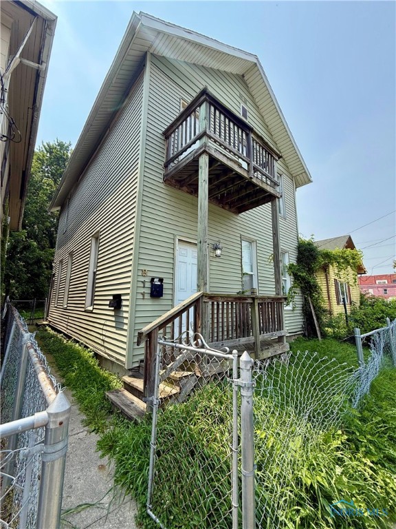 811 Bush Street