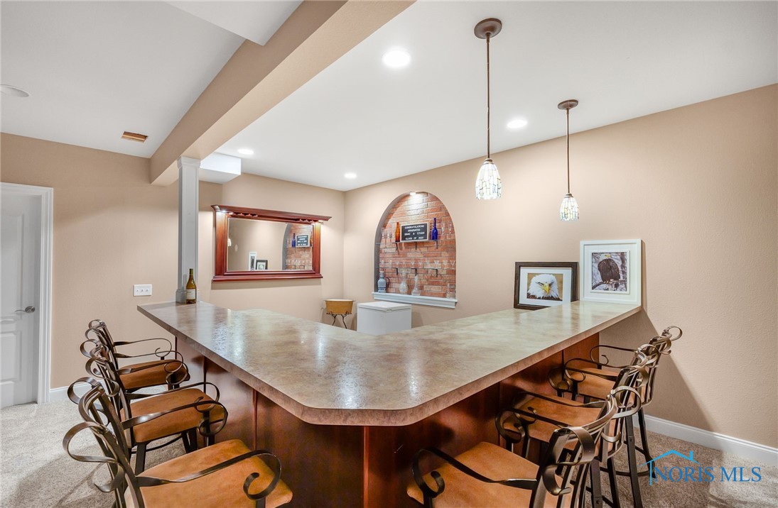 1551 Gleneagles Drive, Bowling Green, Ohio image 38