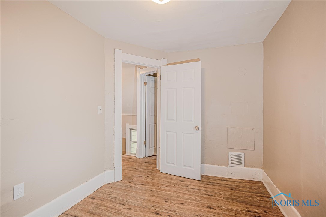 1110 Montrose Avenue, Toledo, Ohio image 14