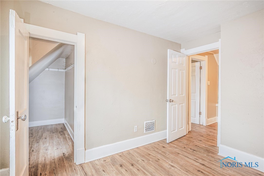 1110 Montrose Avenue, Toledo, Ohio image 12