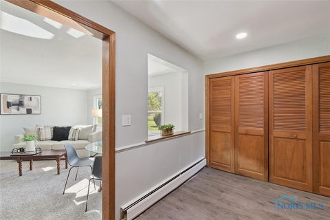 Tiny photo for 3010 Elmwood Drive, Sylvania, OH 43560 (MLS # 6136592)