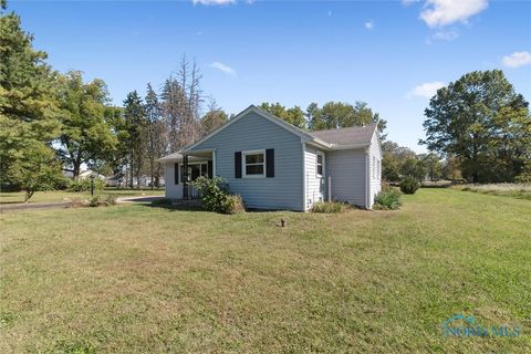 Tiny photo for 3010 Elmwood Drive, Sylvania, OH 43560 (MLS # 6136592)