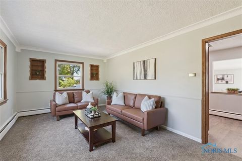 Tiny photo for 3010 Elmwood Drive, Sylvania, OH 43560 (MLS # 6136592)