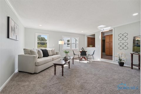 Tiny photo for 3010 Elmwood Drive, Sylvania, OH 43560 (MLS # 6136592)