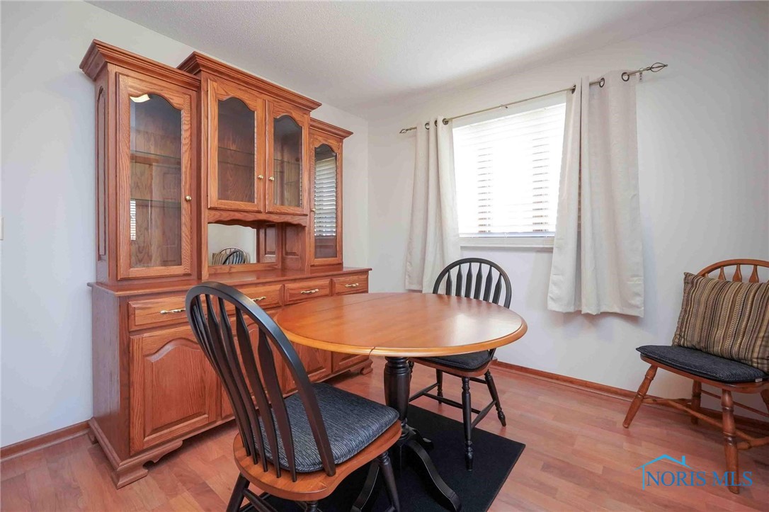 1923 Cobblestone Drive, Findlay, Ohio image 12