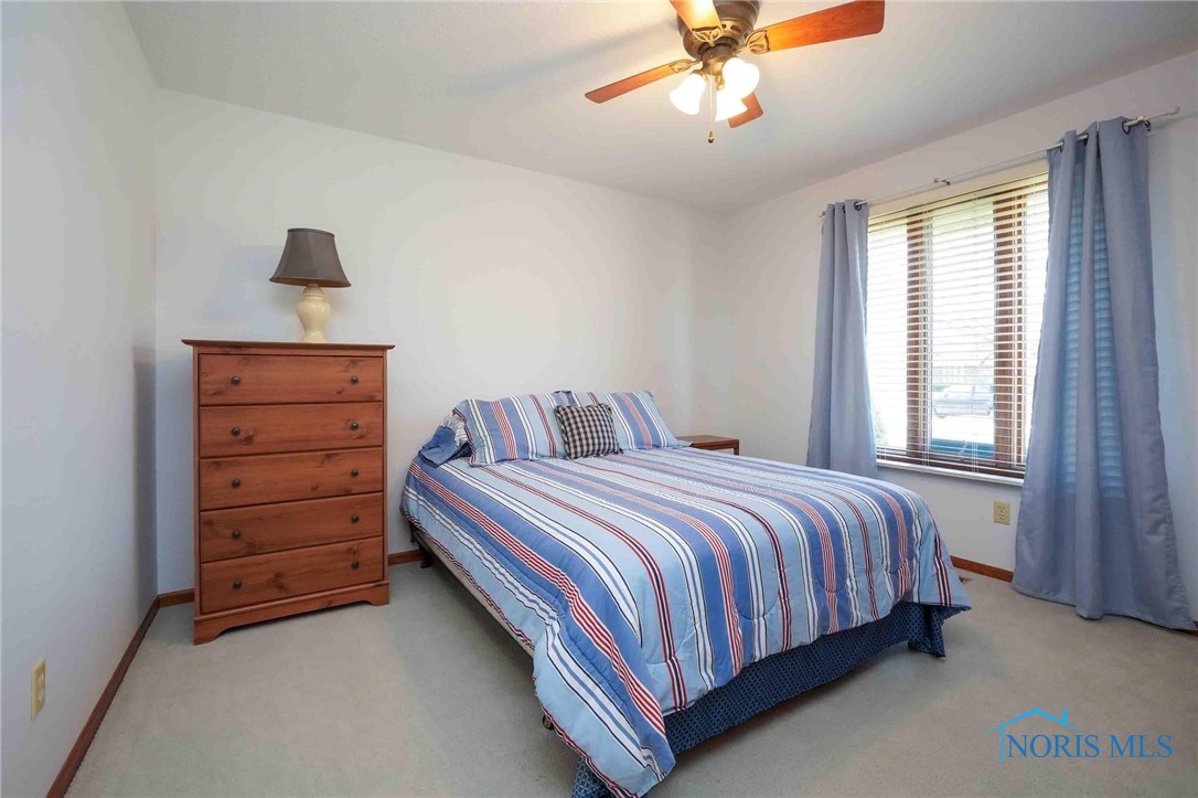1923 Cobblestone Drive, Findlay, Ohio image 17