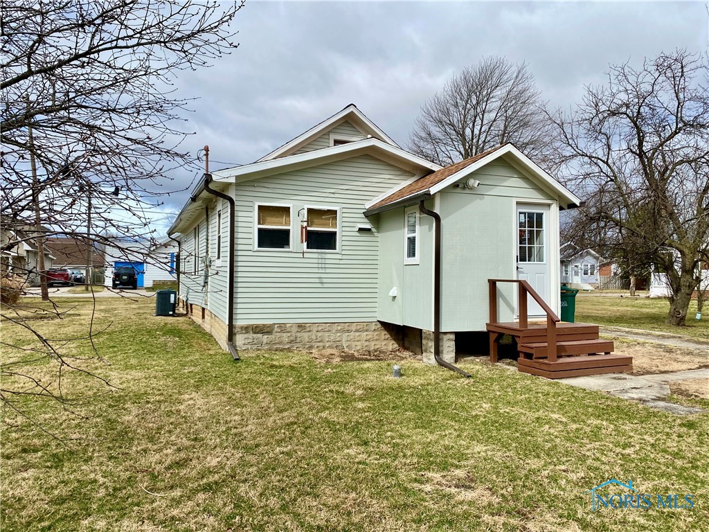 7105 N Curtice Street, Curtice, Ohio image 39