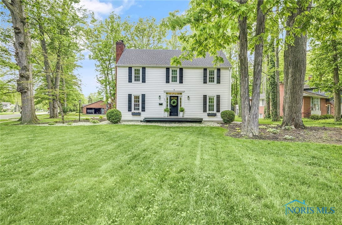 524 Sutton Place, Findlay, Ohio image 1