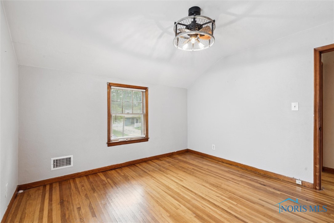 4350 Caroline Avenue, Toledo, Ohio image 21