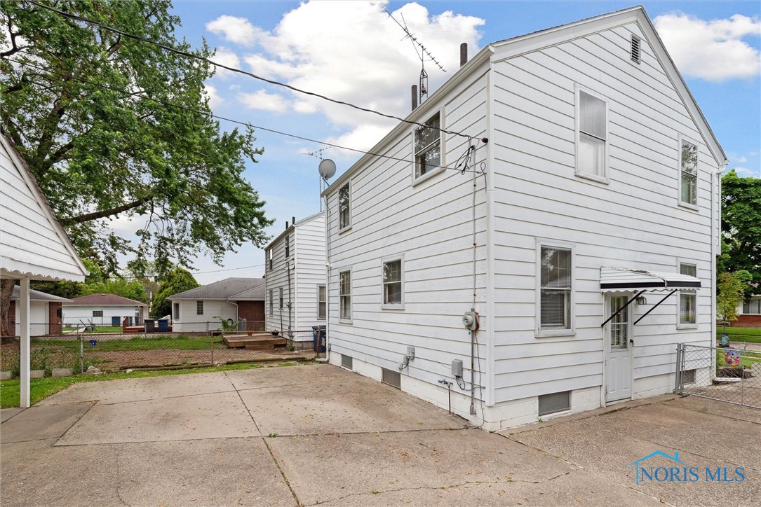 4350 Caroline Avenue, Toledo, Ohio image 34