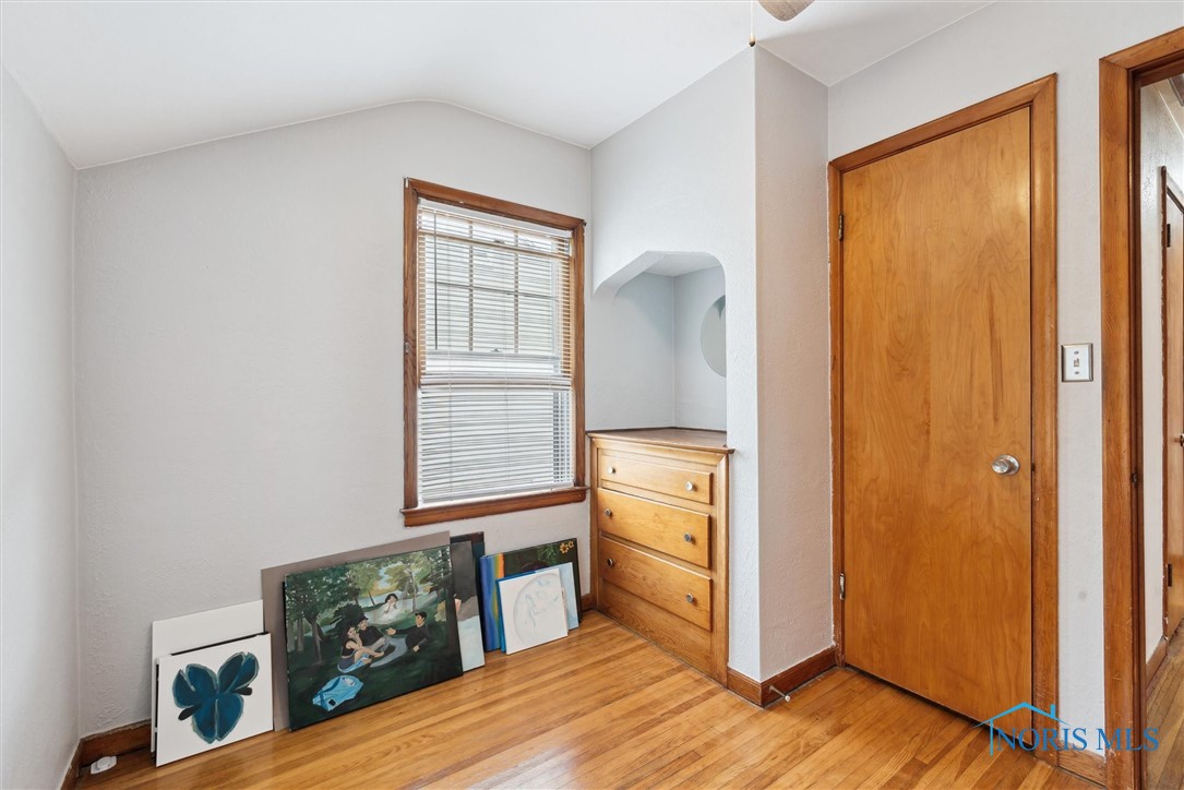 4350 Caroline Avenue, Toledo, Ohio image 24