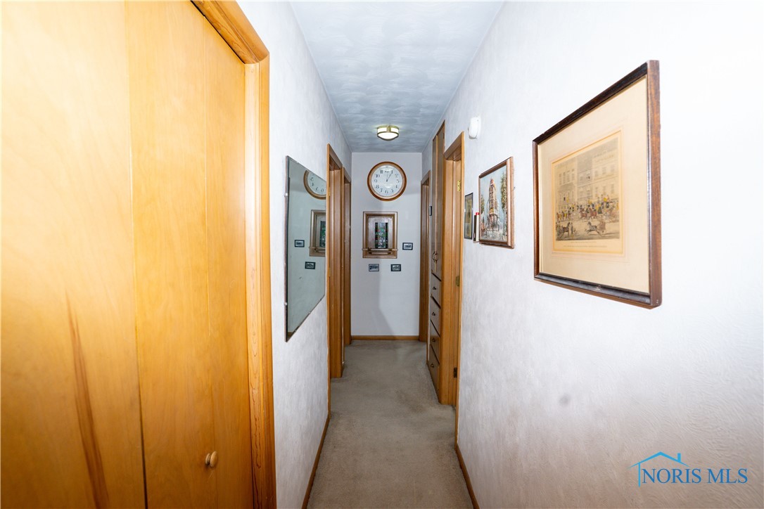 1700 Elmwood Drive, Defiance, Ohio image 32