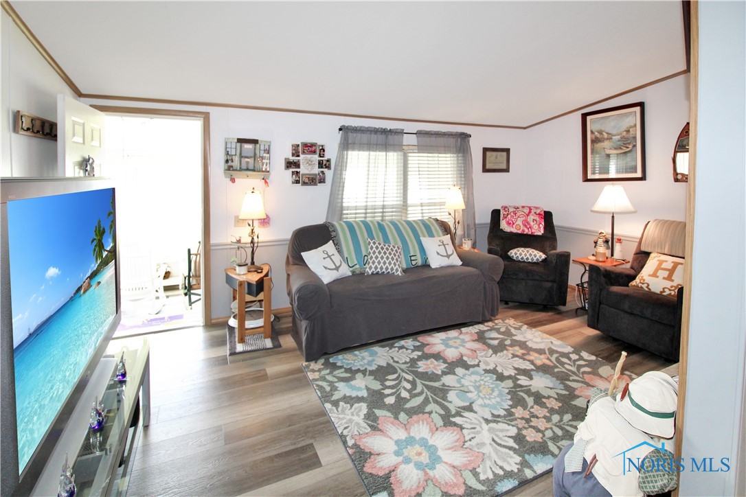 1660 N Compass Avenue, Port Clinton, Ohio image 22