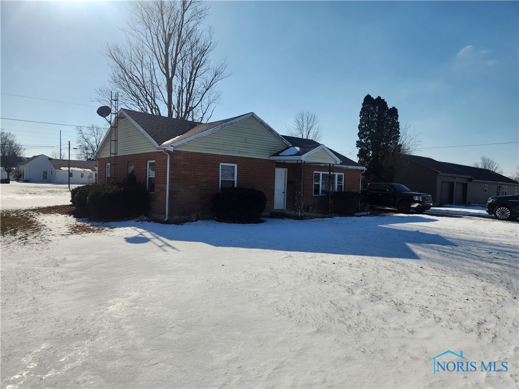 209 W Broadway Street, Leipsic, Ohio image 3