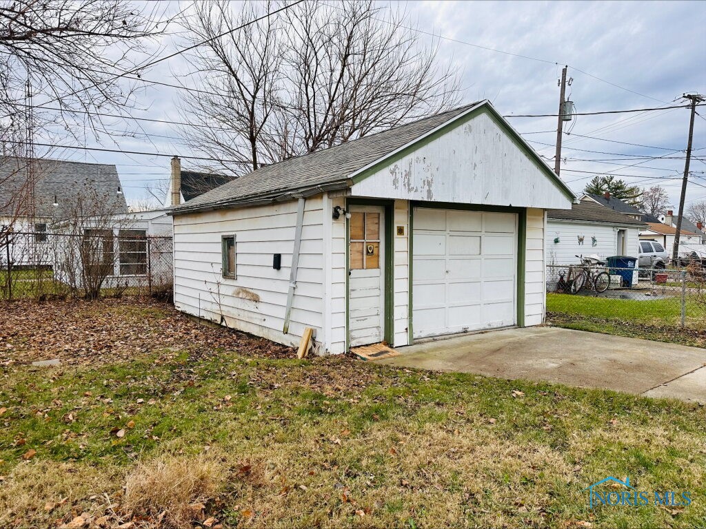 206 Willamont Road, Toledo, Ohio image 11