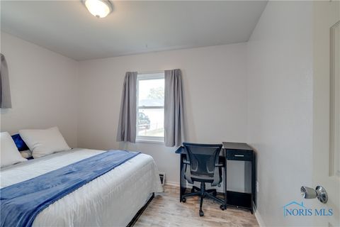 Tiny photo for 1148 Birch Avenue, Maumee, OH 43537 (MLS # 6136133)