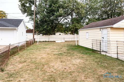 Tiny photo for 1148 Birch Avenue, Maumee, OH 43537 (MLS # 6136133)