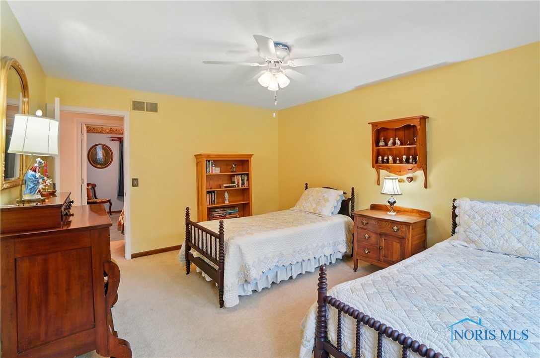 5338 Radcliffe Road, Sylvania, Ohio image 33