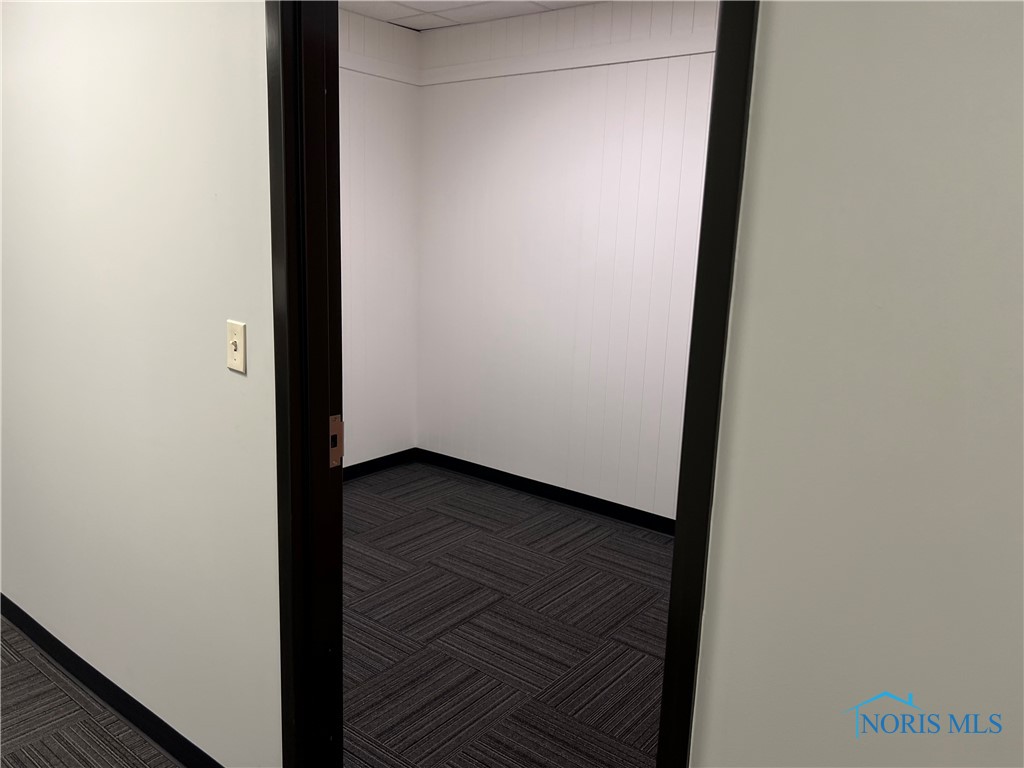 Findlay, Ohio 45840, United States, ,Residential,Active,37107