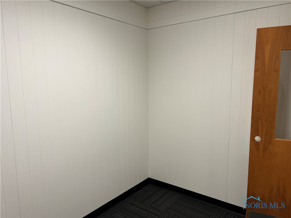 Findlay, Ohio 45840, United States, ,Residential,Active,37107