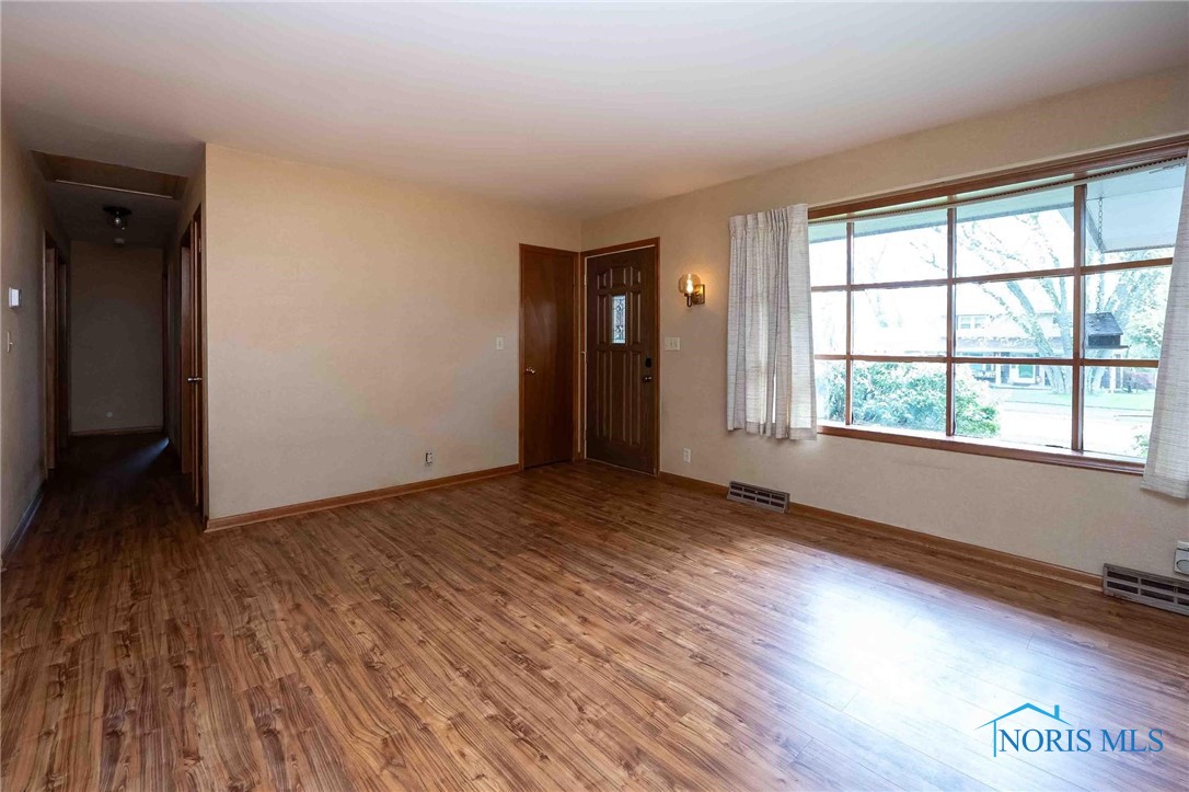 2021 Knollwood Drive, Findlay, Ohio image 3