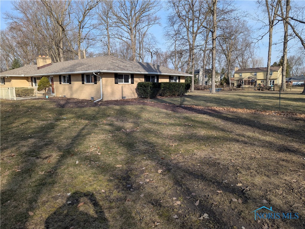6660 Garden Road, Maumee, Ohio image 2