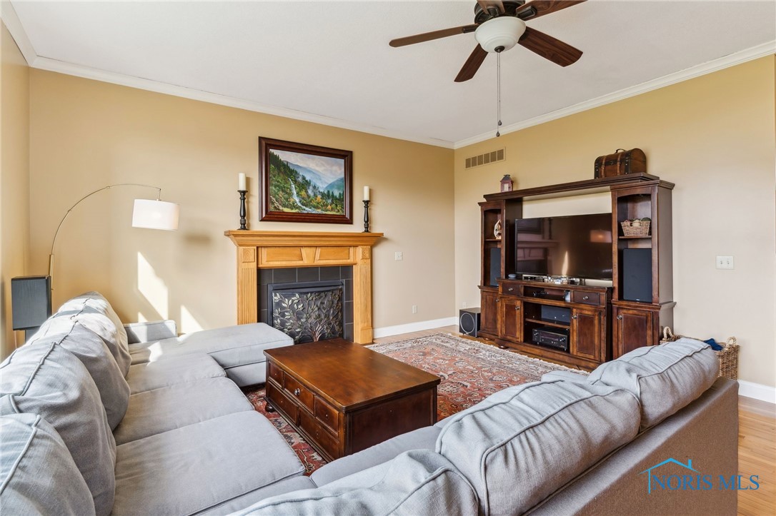 8378 Tawa Creek Drive, Findlay, Ohio image 10