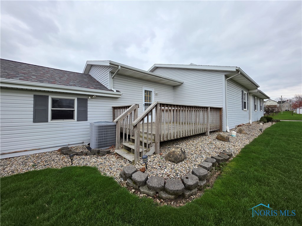404 W Sugar Street, Leipsic, Ohio image 3