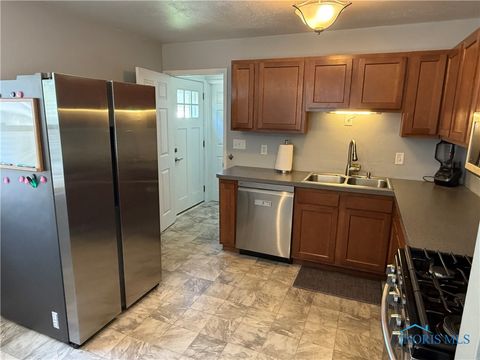 Tiny photo for 6205 Windamar Road, Toledo, OH 43611 (MLS # 6136625)