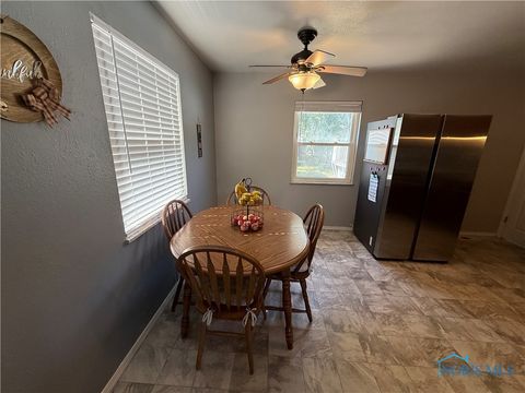Tiny photo for 6205 Windamar Road, Toledo, OH 43611 (MLS # 6136625)