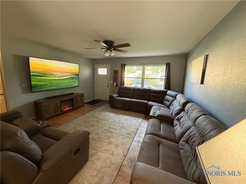 Tiny photo for 6205 Windamar Road, Toledo, OH 43611 (MLS # 6136625)