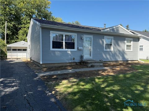 Photo of 6205 Windamar Road, Toledo, OH 43611 (MLS # 6136625)