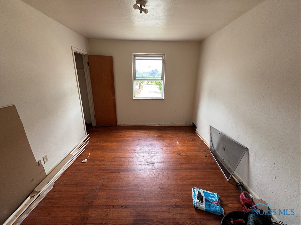 3431 Elm Street